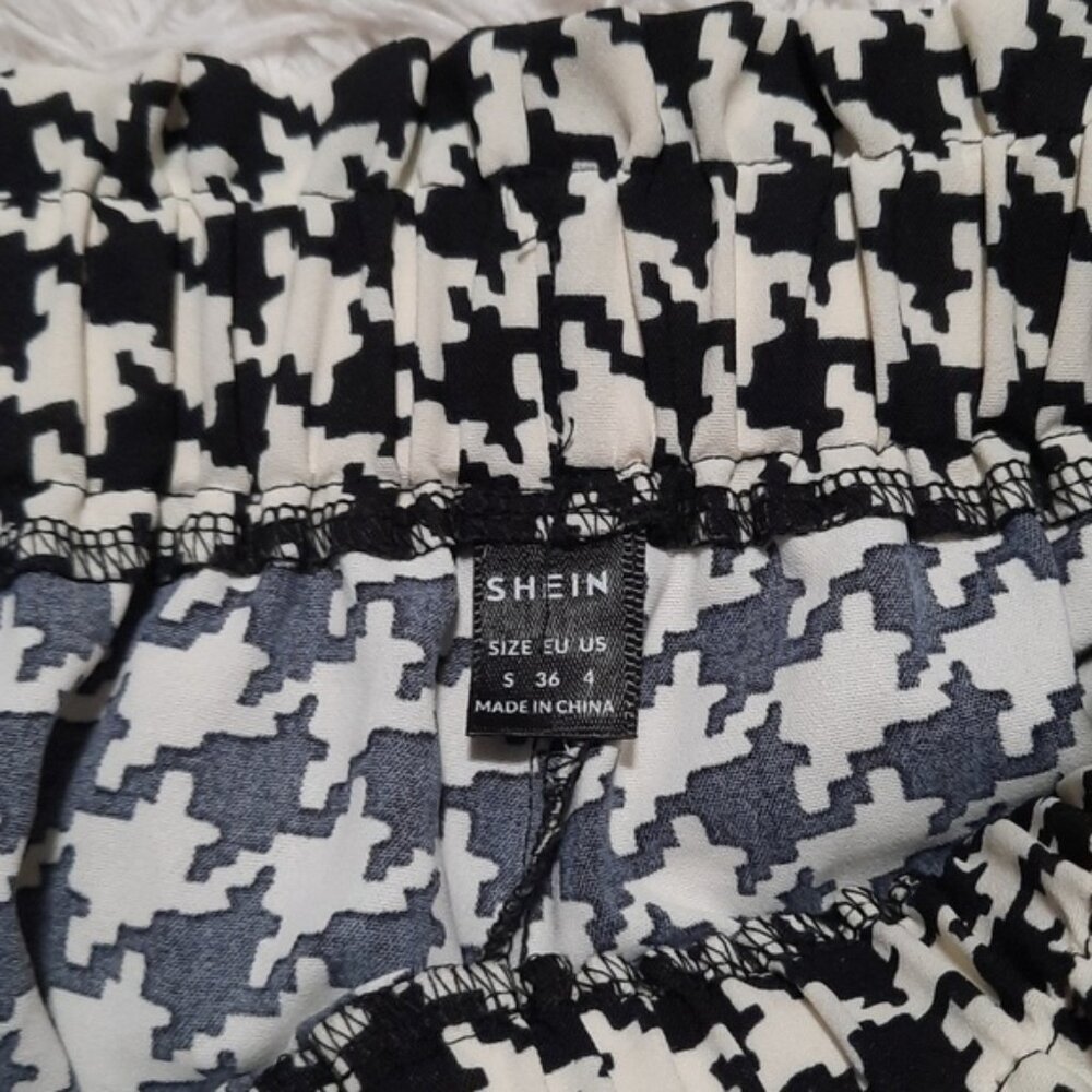 Shein Pants - Picture 3 of 5
